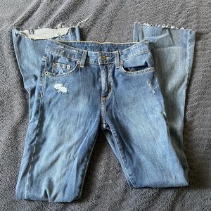 carmar mid rise bootcut jeans. a little used but make your booty look big LOL